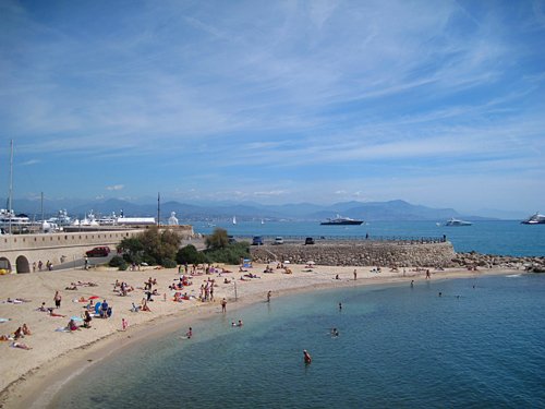 Pocket beach in Antibes